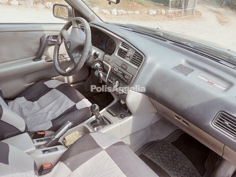 Nissan primera 1600cc